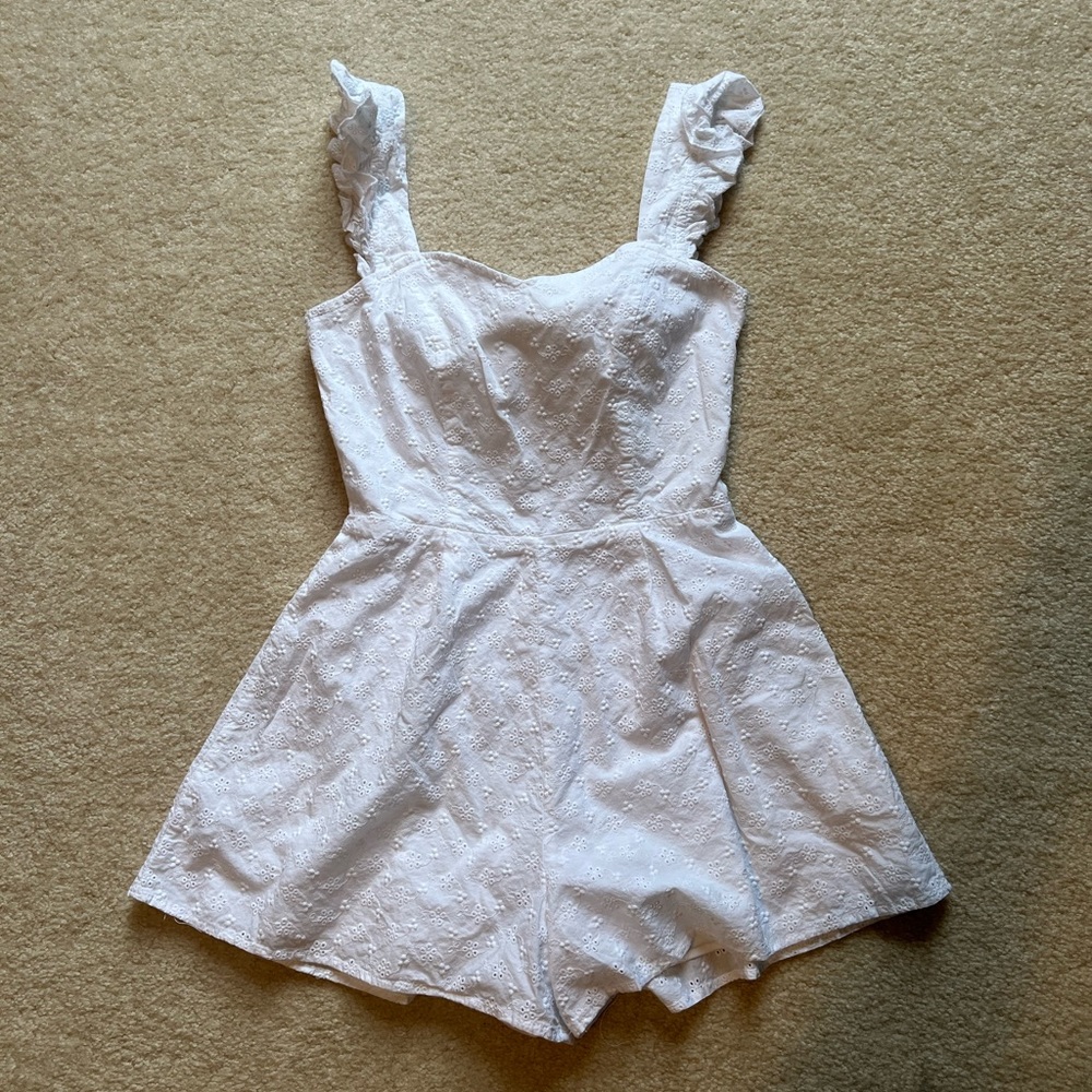Women’s XS White Embroidered Romper with Open Back